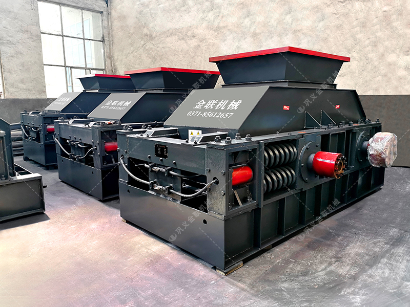 雙輥破碎機：破碎效率高，縮短生產周期